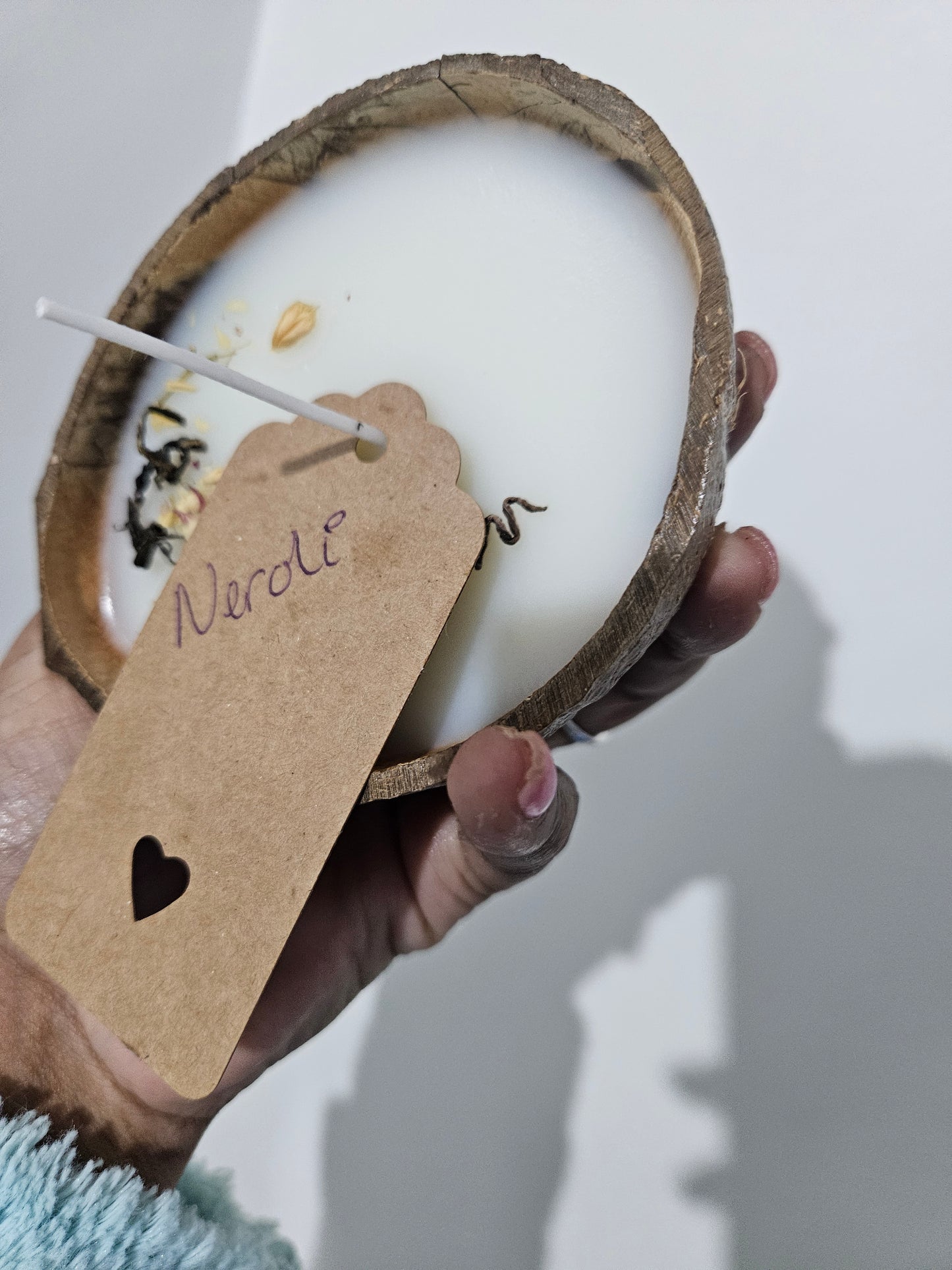 Neroli scented candle